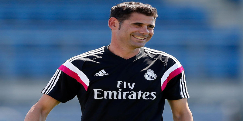 Fernando Hierro vị hậu vệ Real huyền thoại