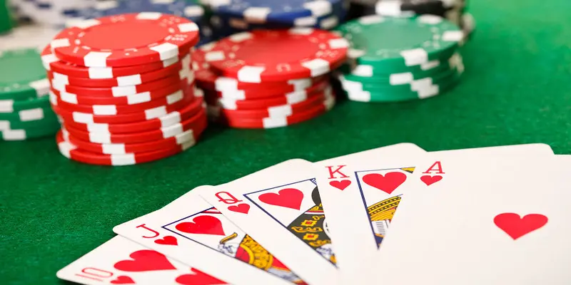 Ghi nhớ và hiểu các thao tác khi chơi bài Poker